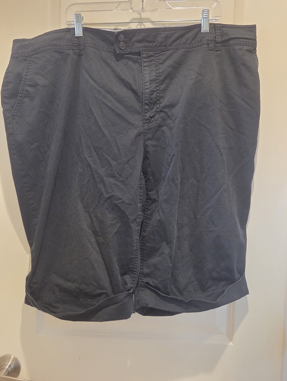 a.n.a Women's Black Bermuda Shorts